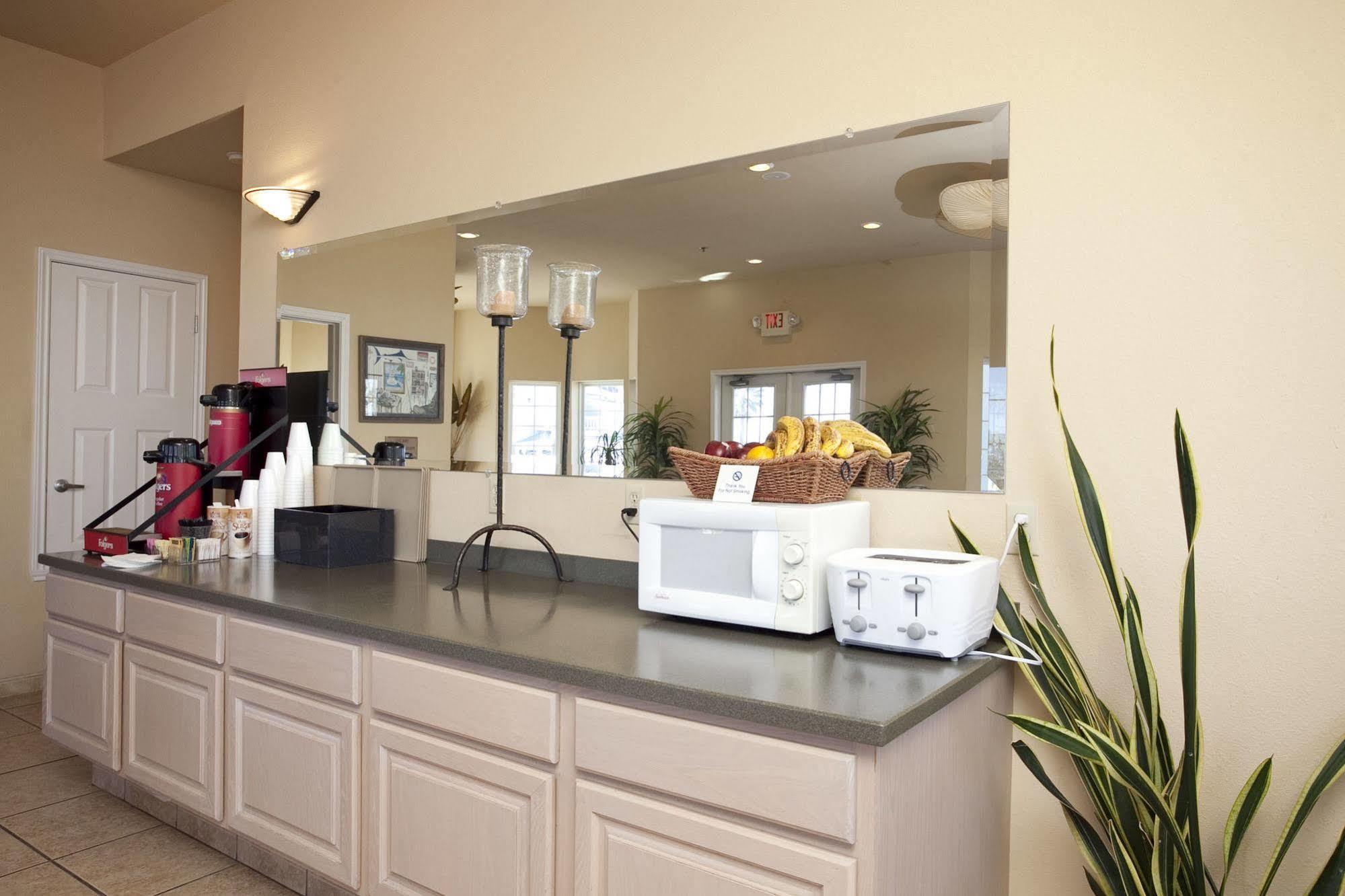 The Inn At Fulton Harbor Bagian luar foto